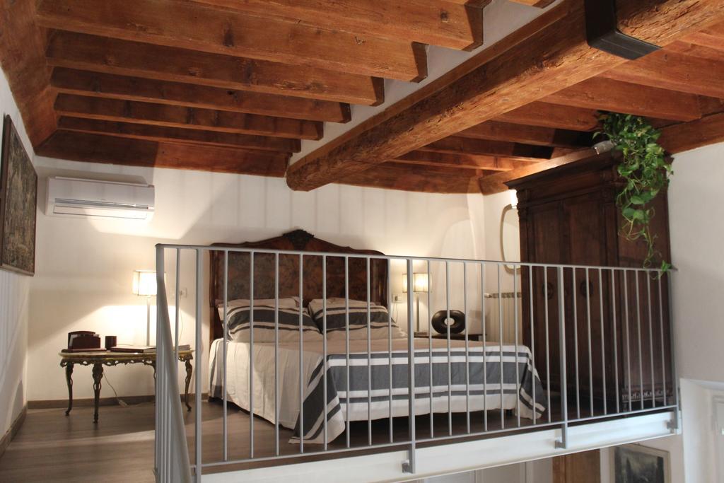 Florence Pitti Loft Kamer foto